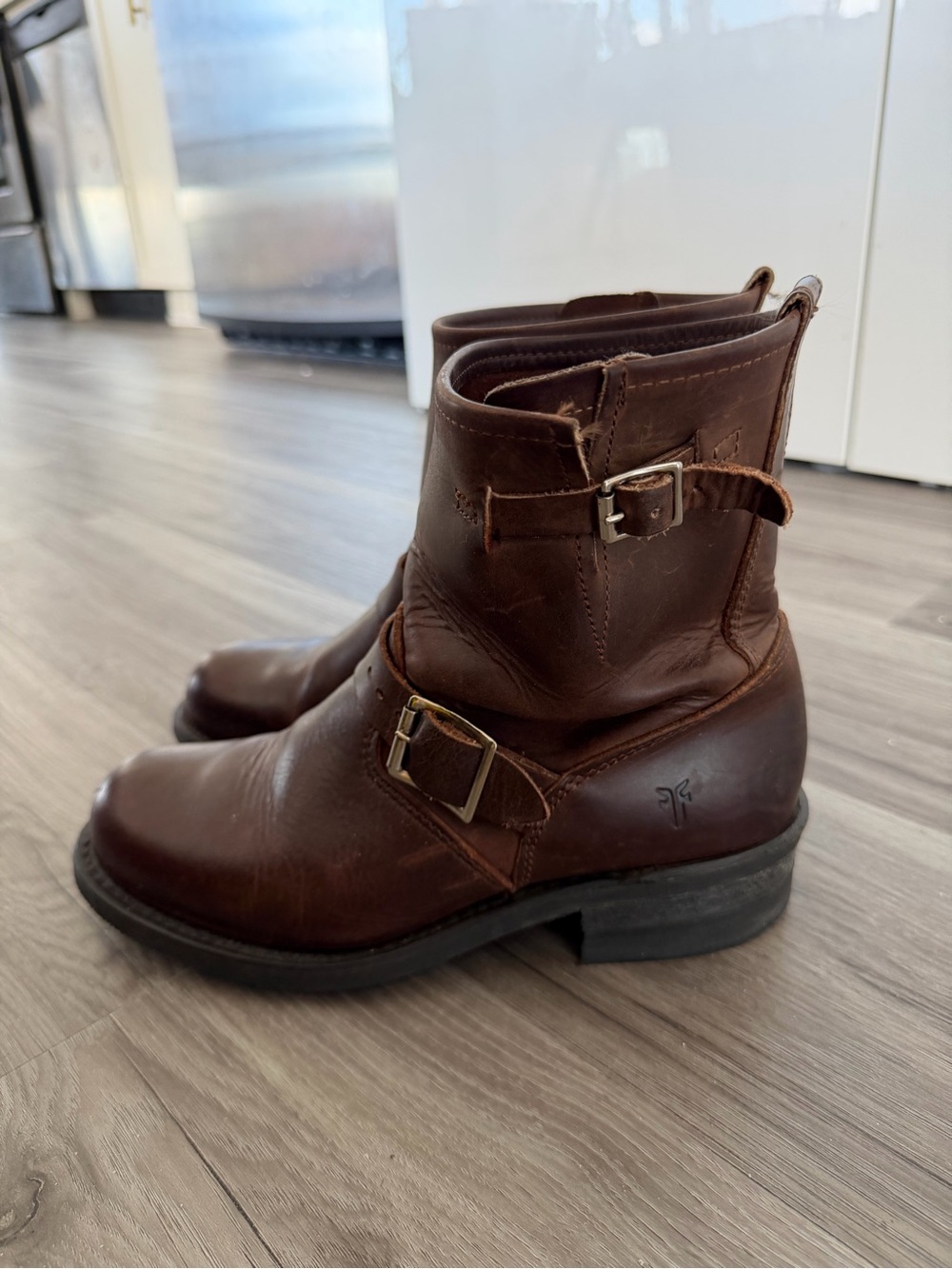 Frye Harness 8R ($458) Brown Distressed Leather Ankle Moto Boots Women Sz 8/8.5 - Picture 6 of 16